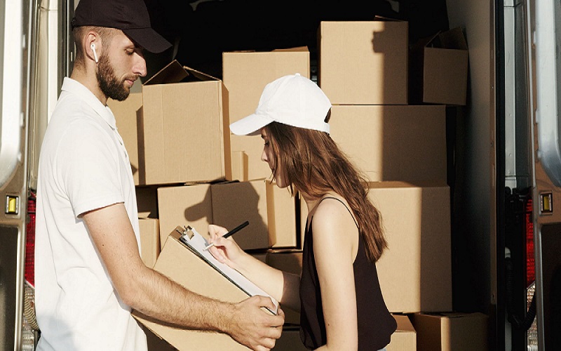 packers-movers-company-performing-relocation-operation